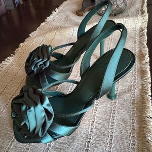NWOT - Deltan Izzie Green Satin Heels